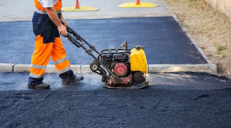Professional gutter cleaning in Junction City, KY